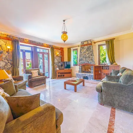 Aychin Villa